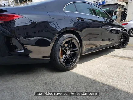 [[부산 휠도색][부산 휠수리]]벤츠CLS 300d19인치 순정휠 블랙유광시공 휠복원 휠수리휠도색비용 _wheelstar / 부산 사상 학장동