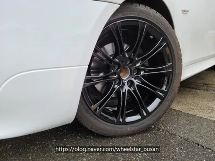 [[부산 휠도색][부산 휠수리]]BMW 520d F1019인치 블랙유광시공 휠복원 휠수리 휠도색비용_wheelstar / 부산 사상 학장동