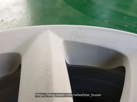 [[부산 휠복원][부산 휠수리]]렉서스 LS460 순정휠 18인치 메탈골드작업 휠복원 휠수리 휠도색비용 _wheelstar / 부산 사상 학장동