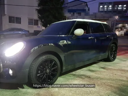 [[부산 휠복원][부산 휠도색]]BMW 미니 클럽맨 쿠퍼D 17인치 순정휠 블랙유광시공 휠복원 휠수리 휠도색비용 _wheelstar / 부산 사상 학장동