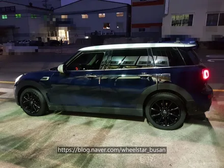 [[부산 휠복원][부산 휠도색]]BMW 미니 클럽맨 쿠퍼D 17인치 순정휠 블랙유광시공 휠복원 휠수리 휠도색비용 _wheelstar / 부산 사상 학장동