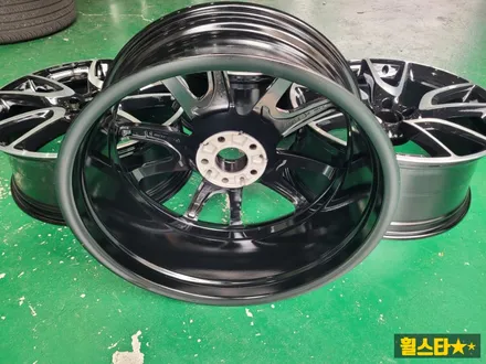 부산 휠복원 전문 휠스타 | 벤츠GLC 43AMG 21인치 블랙 다이아몬드 컷팅 시공후기 / 부산 사상 학장동