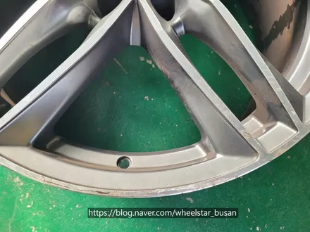 [블랙다이아몬드컷팅][부산 휠복원][부산 휠도색]아우디 S6 RS6 순정휠 20인치 블랙다이아몬드컷팅 시공[부산휠수리 부산휠복원 부산휠도색비용]_wheelstar / 부산 사상 학장동