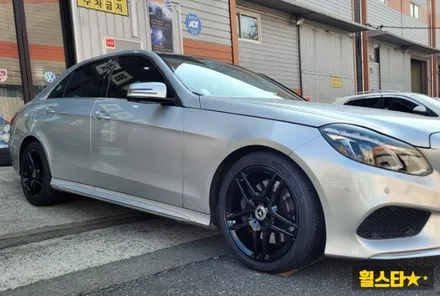 부산 휠복원, 휠 부식이 심한 벤츠 W212 E350 19인치 블랙 하이그로시 복원 후기 / 부산 사상 학장동