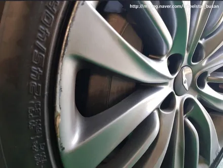 [부산 휠수리][부산 휠복원]현대 제네시스 19인치 순정휠 휠복원 휠수리 휠도색비용 _wheelstar / 부산 사상 학장동