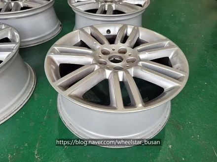 [블랙유광][부산 휠복원][부산 휠도색]BMW 미니 컨트리맨 순정휠 18인치 블랙유광시공[부산휠도색 부산휠복원 부산휠수리비용]_wheelstar / 부산 사상 학장동