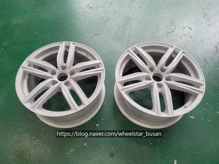 [블랙유광][부산 휠복원][부산 휠도색]BMW 미니쿠퍼 ATS휠 17인치 블랙유광시공[부산휠도색 부산휠복원 부산휠수리비용]_wheelstar / 부산 사상 학장동