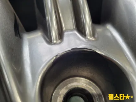 부산 휠복원은 휠스타 | 기아 K7 19인치 순정휠 블랙잭 컬러 시공 / 부산 사상 학장동