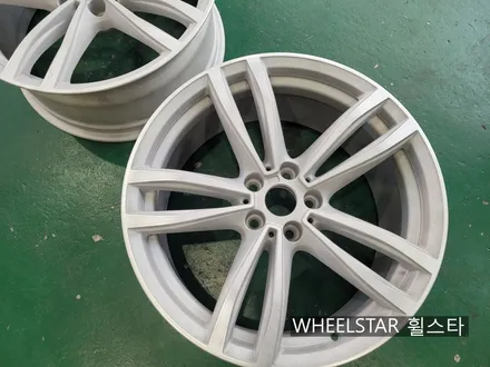 [[부산 휠도색][부산 휠복원]]BMW G32 6GT 647M 19인치 순정휠 고스트실버시공 휠복원 휠수리 휠도색비용_wheelstar / 부산 사상 학장동
