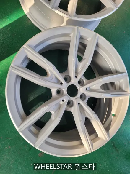 [[부산 휠도색][부산 휠복원]]BMW G22 430i 19인치 792M 순정휠 다이아몬드컷팅 시공 휠복원 휠수리 휠도색비용_wheelstar / 부산 사상 학장동