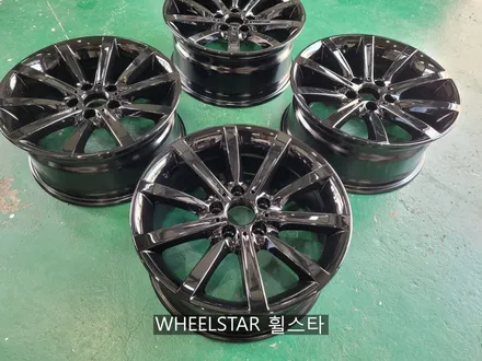 BMW F10 18인치 순정휠 블랙 하이그로시 시공 [부산휠복원 부산휠수리 부산휠도색비용]_wheelstar / 부산 사상 학장동