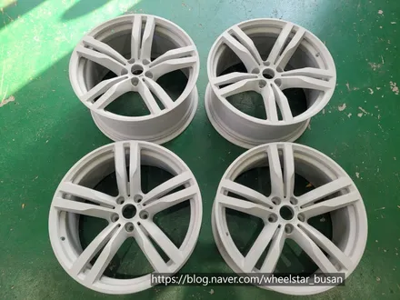 [부산 휠도색][부산 휠복원][부산 휠수리]BMW G30 520d  648M블랙하이그로시 교환 시공[부산휠수리 부산휠복원 부산휠도색비용]_wheelstar / 부산 사상 학장동