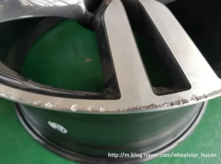 [부산 휠복원][부산 휠도색]BMW 640i 20인치 다이아몬드컷팅휠 시공 휠복원 휠수리 휠도색비용 _wheelstar 프로필 / 부산 사상 학장동