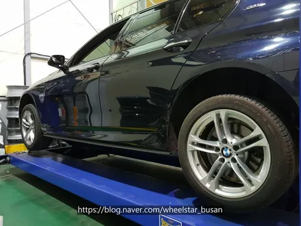 [[부산 휠복원][부산 휠도색]]BMW F10 520d 18인치 순정휠 블랙 유광시공 휠복원 휠수리휠도색비용 _wheelstar / 부산 사상 학장동