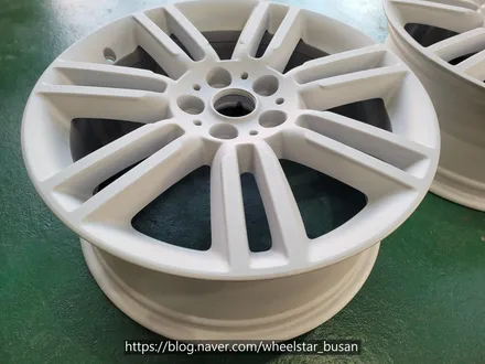 [[부산 휠도색][부산 휠수리]]BMW 미니 컨트리맨 18인치 블랙유광시공 휠복원 휠수리 휠도색비용_wheelstar / 부산 사상 학장동