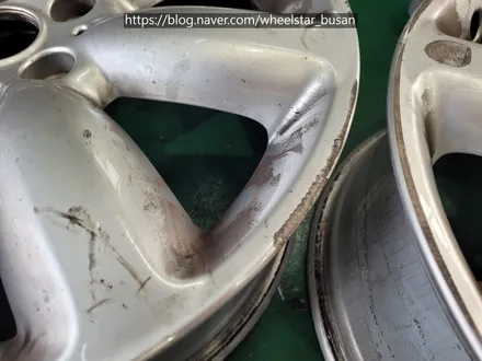 [[부산 휠도색][부산 휠수리]]BMW 미니 쿠퍼 18인치 블랙유광시공 휠복원 휠수리 휠도색비용_wheelstar / 부산 사상 학장동