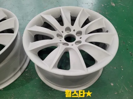 [부산휠수리 부산휠복원] BMW 302d F30 F바디 18인치 터빈휠 울트라미러 시공 휠수리끝판왕! / 부산 사상 학장동