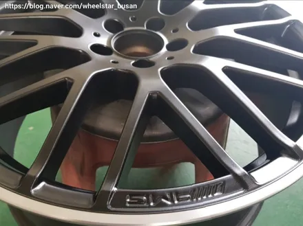 [부산 휠수리][부산 휠복원]벤츠 A45 AMG 19인치 순정휠 블랙무광 다이아몬드컷팅휠 시공  휠복원 휠수리 휠도색비용 _wheelstar / 부산 사상 학장동
