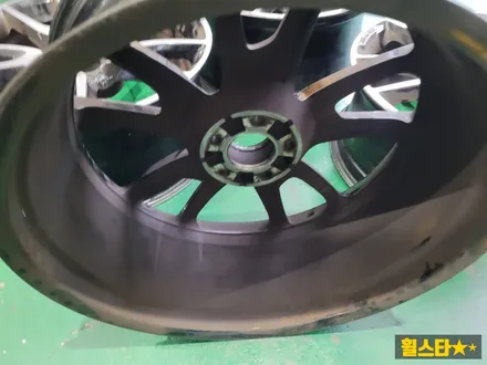 부산 휠복원 전문 휠스타 | 벤츠GLC 43AMG 21인치 블랙 다이아몬드 컷팅 시공후기 / 부산 사상 학장동