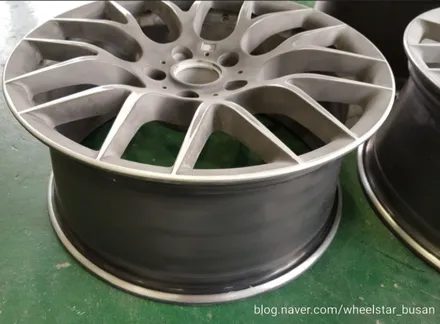 [부산휠수리][부산휠복원]BMW 330i 18인치 순정휠 다크쉐도우 시공 휠복원 휠수리 휠도색비용_wheelstar / 부산 사상 학장동