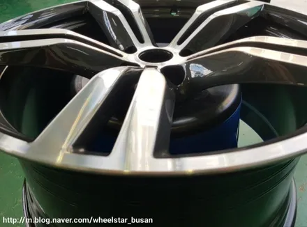[부산 휠복원][부산 휠도색]BMW 640i 20인치 다이아몬드컷팅휠 시공 휠복원 휠수리 휠도색비용 _wheelstar 프로필 / 부산 사상 학장동