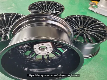 [[부산 휠복원][부산 휠도색]]BMW 5GT 19인치 순정 블랙유광 시공 휠복원 휠수리휠도색비용 / 부산 사상 학장동