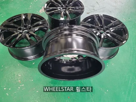 아우디 A6 19인치 순정휠 블랙 하이그로시 시공 [부산휠복원 부산휠수리 부산휠도색비용]_wheelstar / 부산 사상 학장동