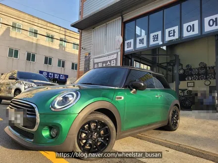 [[부산 휠수리][부산 휠도색]]BMW 미니16인치 순정휠 블랙유광 시공 휠복원 휠수리휠도색비용 _wheelstar / 부산 사상 학장동