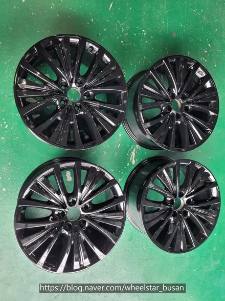 [[부산 휠복원][부산 휠도색]]BMW X5 19인치 블랙유광 시공 휠복원 휠수리휠도색비용 _wheelstar / 부산 사상 학장동