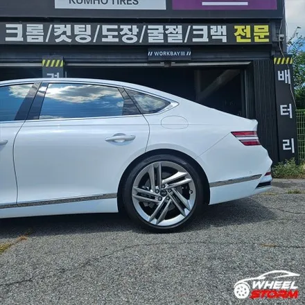 제네시스 G80 페이스리프트 20인치 순정휠 손상으로 복원휠 교체작업 용인휠 용인타이어 휠타이어전문점 / 처인구 양지면