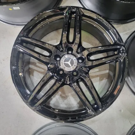 [대품+100만원]19인치 벤츠 W213 AMG 유광 블랙 휠[명품휠스토리] / 경기 시흥