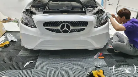 벤츠 E220d 카브리올레 전체 랩핑 + 열차단 썬팅 시공(에이버리 슈프림 다이아몬드 화이트, 솔라가드 새턴)명지 국제신도시 신호동 용원 랩핑 PPF 썬팅 위드랩 / 부산 강서 신호동