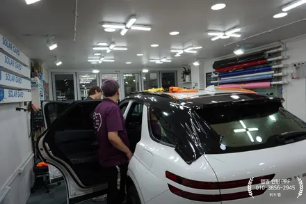 스포티함 한스푼 더! GV70 투톤 랩핑 + 루프스킨 시공(3M 2080 블랙)부산 경남 창원 강서구 명지 국제신도시 랩핑 맛집 위드랩 / 부산 강서구, 김해, 창원