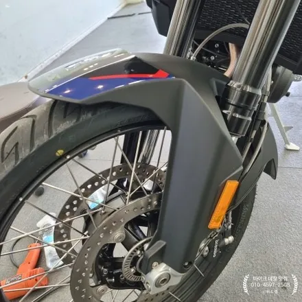 부산 바이크 데칼 시공 BMW F900 GS l 위드랩 X DAB RABBIT / 부산 강서 신호동