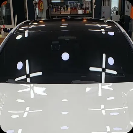 블랙 앤 화이트는 진리! BMW G20 320i 루프스킨, 그릴 랩핑(3M 2080 유광 블랙)부산 경남 사하구 하단 신평 녹산 장림 국제신도시 랩핑 썬팅 PPF 맛집 위드랩 / 부산 강서 신호동