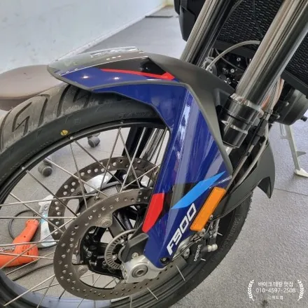 부산 바이크 데칼 시공 BMW F900 GS l 위드랩 X DAB RABBIT / 부산 강서 신호동