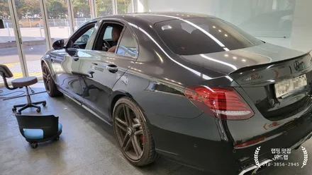 PPF 위에 랩핑 ? E63 AMG 전체 랩핑 시공(AX 젠션 퍼플 AX gentian purple)진해 안골랩핑 부산 사하구 장림 신평 다대포  랩핑 맛집 위드랩 / 부산 강서구, 김해, 창원