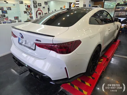 부산 전체 랩핑 전문 – BMW M4 타이니봇 글로스 베이비 블루 전체 랩핑 시공 / 부산 강서 신호동