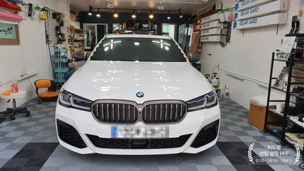 수트입은 운동선수! BMW M550i 무광 전체 PPF 시공 1탄(모터스킨 무광 PPF, 블랙 PPF) 부산 경남 명지 오션시티 국제신도시 다대포 용원 PPF 랩핑 맛집 위드랩 / 부산 강서 신호동