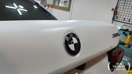 수트입은 운동선수! BMW M550i 무광 전체 PPF 시공 1탄(모터스킨 무광 PPF, 블랙 PPF) 부산 경남 명지 오션시티 국제신도시 다대포 용원 PPF 랩핑 맛집 위드랩 / 부산 강서 신호동
