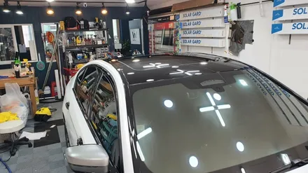 백색정장입고 달린다! BMW M550i 전체 무광 PPF + 블랙 PPF 시공 2탄(모터스킨 PPF)부산 경남 창원 명지 국제신도시 오션시티 신호동 다대포 용원 PPF 맛집 위드랩 / 부산 강서 신호동