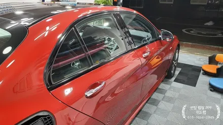 벤츠의 품격을 완성하다! 메르세데스 벤츠 C43 AMG 노블레스Z 반사썬팅 시공(솔라가드 노블레스Z)부산 경남 울산 명지 오션시티 신호동 국제신도시 썬팅 랩핑 PPF맛집 위드랩 / 부산 강서 신호동