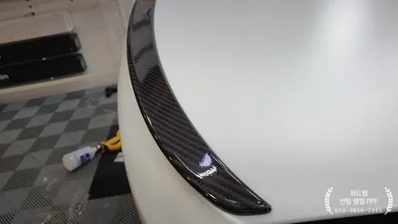 백색정장입고 달린다! BMW M550i 전체 무광 PPF + 블랙 PPF 시공 2탄(모터스킨 PPF)부산 경남 창원 명지 국제신도시 오션시티 신호동 다대포 용원 PPF 맛집 위드랩 / 부산 강서 신호동