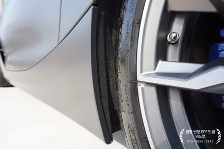 유색이 지겹다면? BMW Z4 전체 랩핑 시공(에이버리 사틴 다크 그레이) / 부산 강서구, 김해, 창원