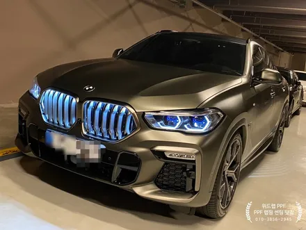 탱크로 변신! BMW X6 M40i 전체 무광 PPF 시공, 카본루프스킨(모터스킨 PPF, STEK 카본 PPF)부산 경남 명지 오션시티 국제신도시 신호동 용원 PPF 맛집 위드랩 / 부산 강서 신호동