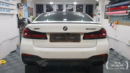 백색정장입고 달린다! BMW M550i 전체 무광 PPF + 블랙 PPF 시공 2탄(모터스킨 PPF)부산 경남 창원 명지 국제신도시 오션시티 신호동 다대포 용원 PPF 맛집 위드랩 / 부산 강서 신호동