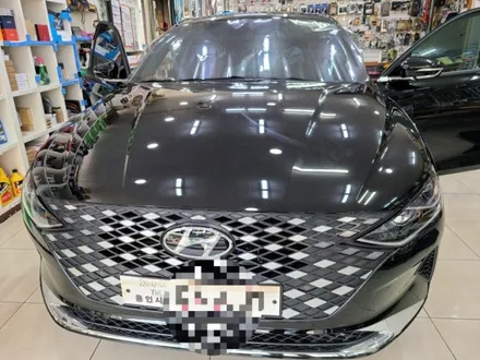 2020년형 더뉴그랜저 반반사썬팅 현대자동차 썬팅 수유 강북 도봉 쌍문 창동 미아 노원 솔라가드 새턴 썬팅전문점 / 서울 강북구 수유동