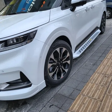 ka4카니발 오토그랜드 바디킷 튜온 정품사이드스텝 수유동 강북 인수동 쌍문 창동 화계사 미아 썬팅전문샵 / 서울 강북구 수유동