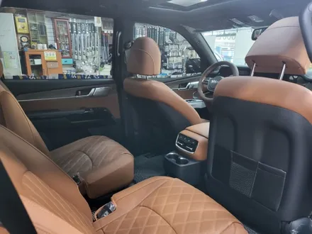 모하비 신차썬팅 레인보우 v70 수유동 핫한썬팅샵에서 수유동 강북 미아 도봉 창동 노원 인수동 우이동 419  우이동 가오리 썬팅전문샵 / 서울 강북구 수유동
