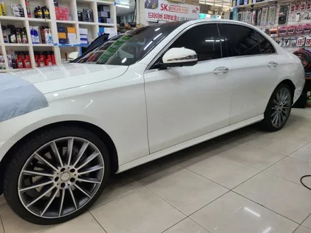 수입차 썬팅 벤츠 e300 skc  퍼팩트 썬팅 썬팅할인이벤트 강북 수유 미아 도봉 쌍문 창동 노원 썬팅전문점 / 서울 강북구 수유동